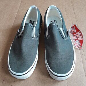 Vans Classic Women’s Gray Slip-on Skateboard Athletic Sneakers Size 6 Men 4.5